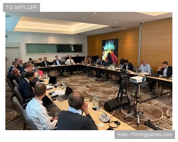 欧足联对涉嫌不当行为球员实施临时禁赛，调查期间剥夺参赛资格